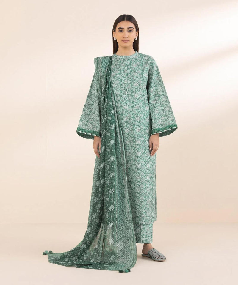Dobby Lawn 3 Pcs Women's Unstitched Printed Suit
